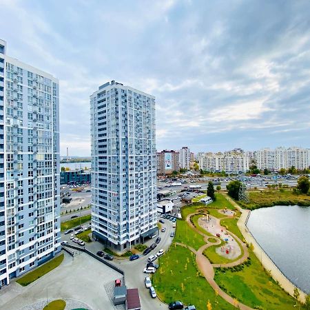 Myfreedom Апартаменти Метро Харківська Kiev Eksteriør billede
